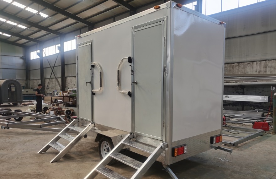 custom mobile restroom trailer for sale